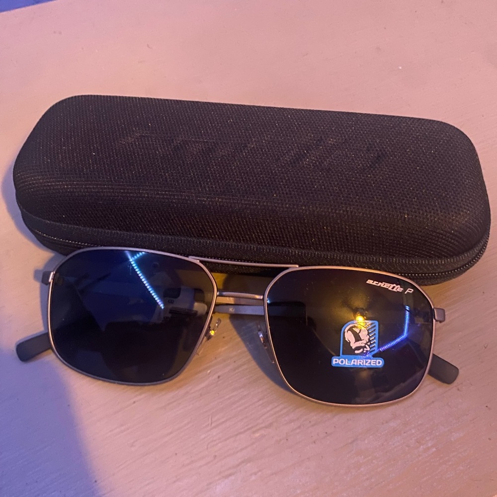 Arnette Sunglasses mint condition, great deal